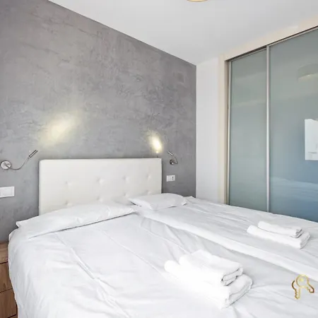 Apartment Penthouse In The Heart Of For 6 People *